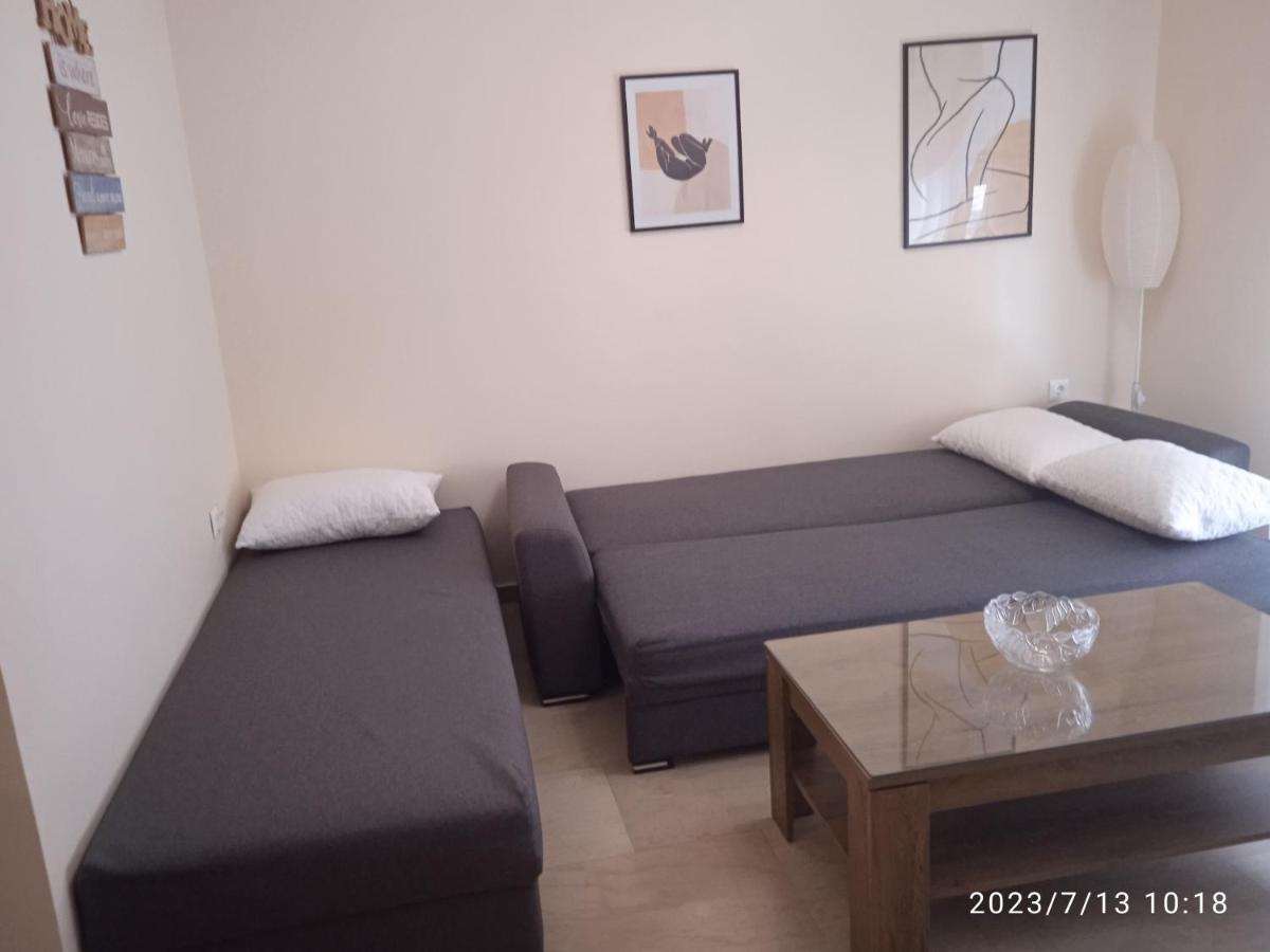 2nd Floor * Kavala
